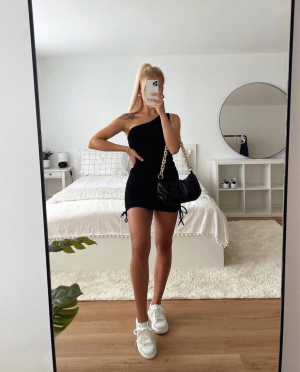 Vestido Negro Anudado fruncido - Imagen 4