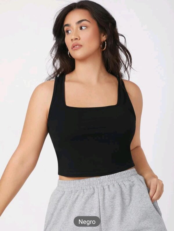 Top Tank Negro Plus Size - Comodidad y Estilo en Tallas Grandes - Imagen 3